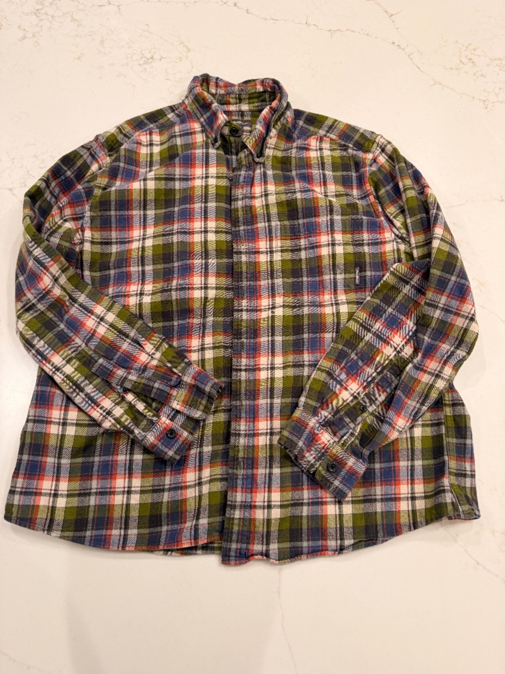 Eddie Bauer Men’s XL Plaid Flannel Button Front Shirt Green Blue Red 100% Cotton